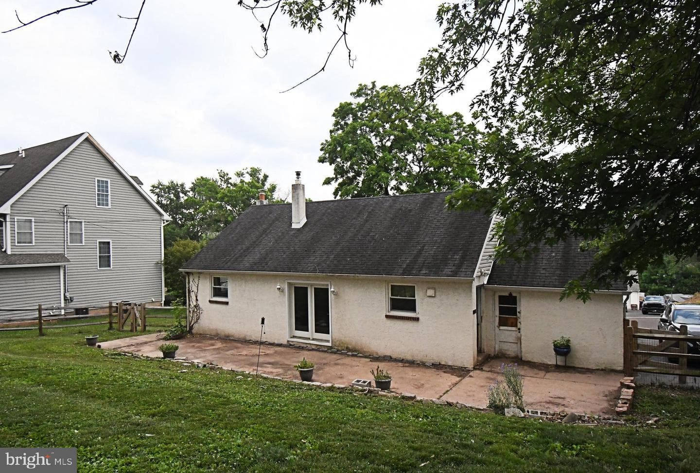87 Hellberg Avenue photo 50