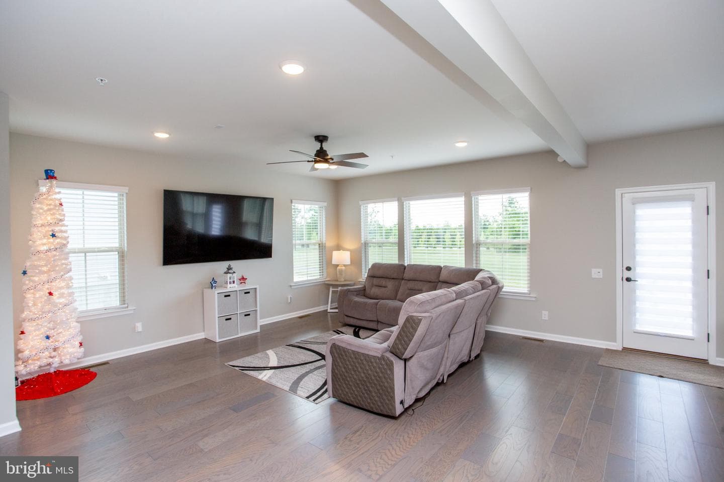 1006 Marquis Lane photo 8