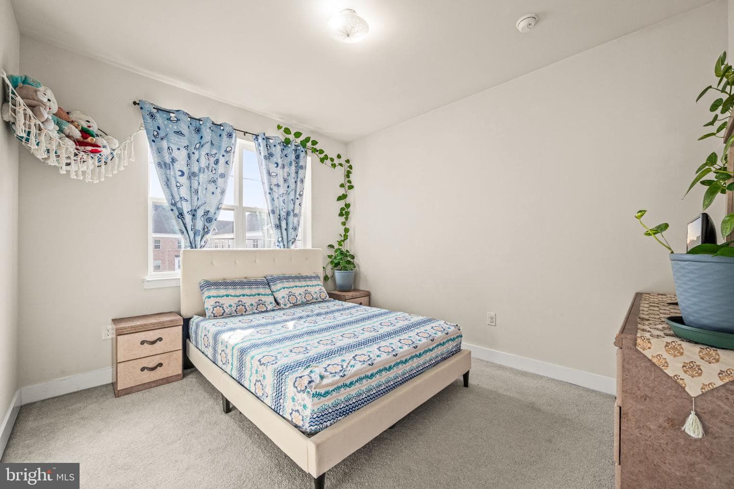 134 Easton Street photo 19