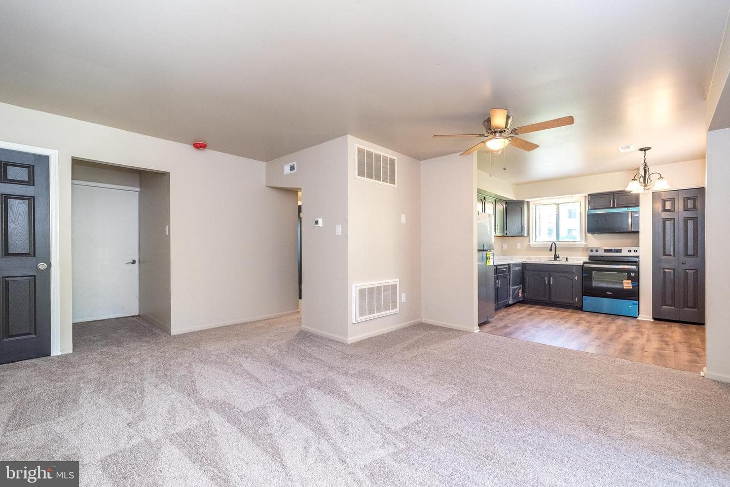 1 Kittery Court photo 7