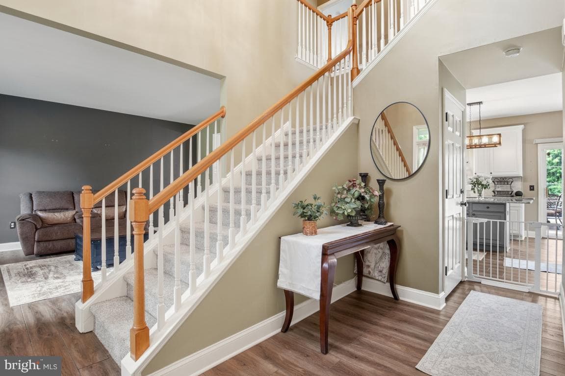 225 Tollgate Road photo 12