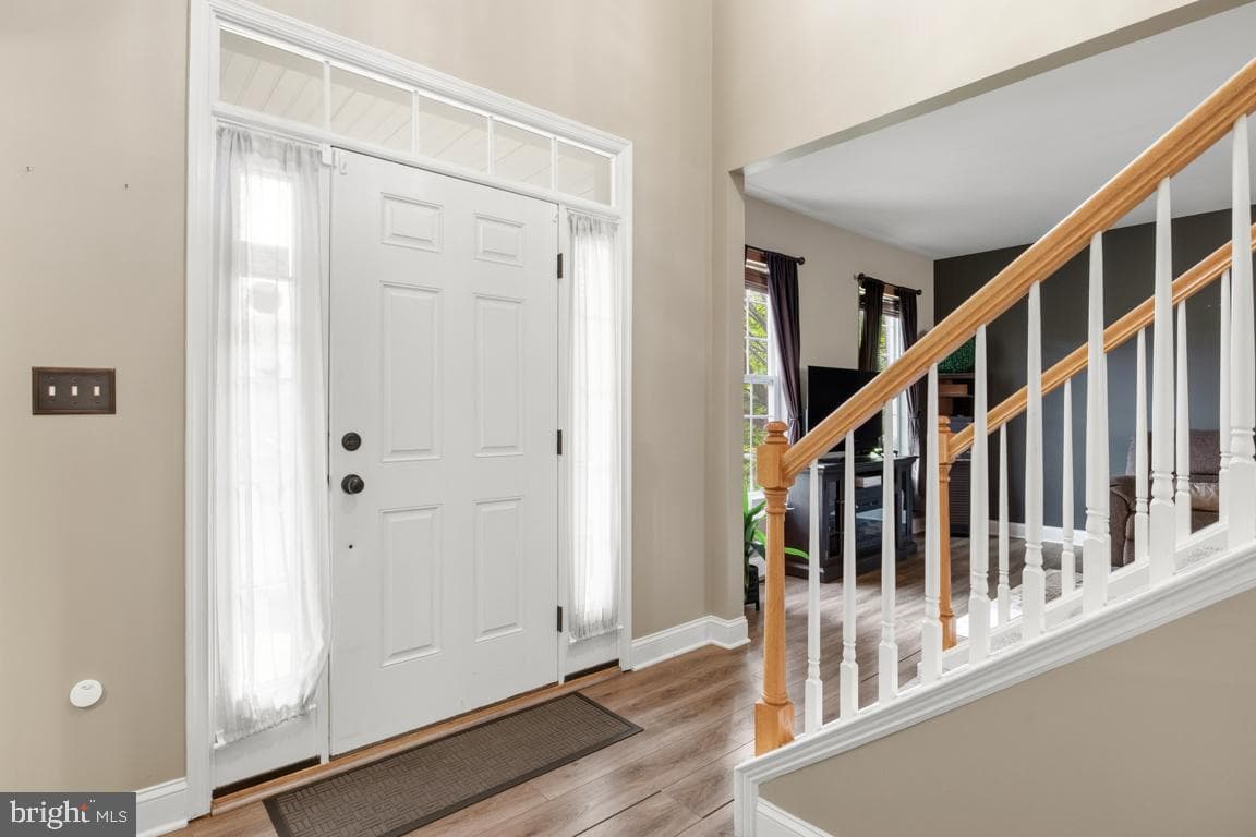 225 Tollgate Road photo 4