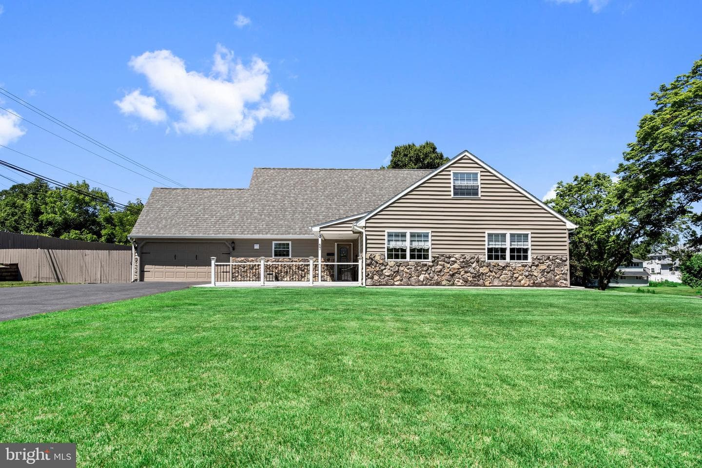 57 Rust Hill Road photo 3