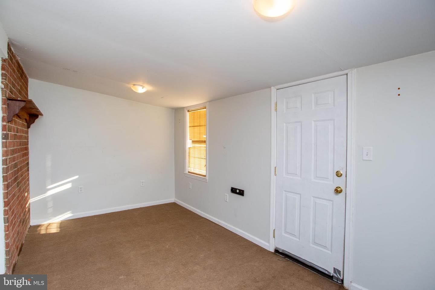 116 Linda Court photo 21