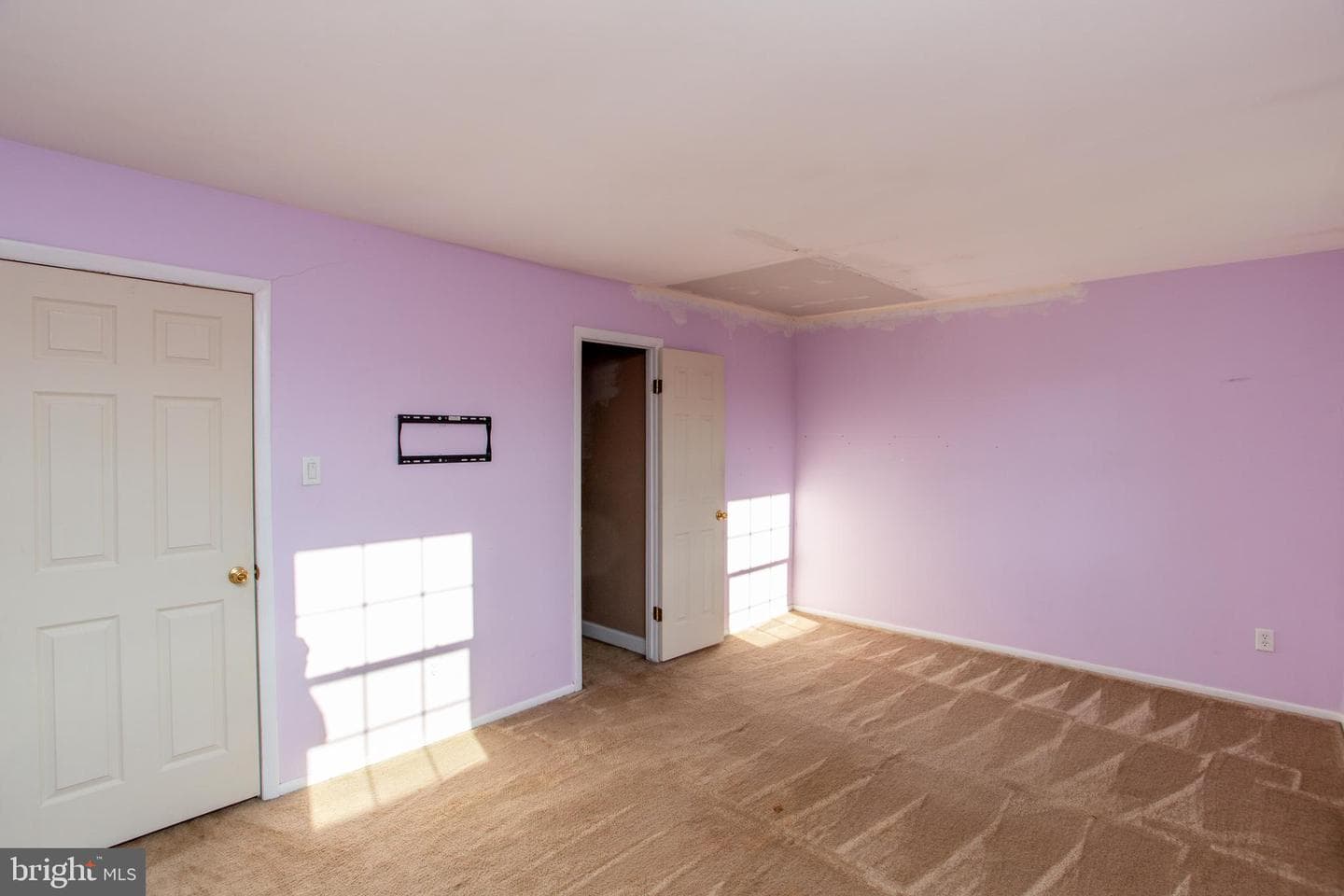 116 Linda Court photo 32