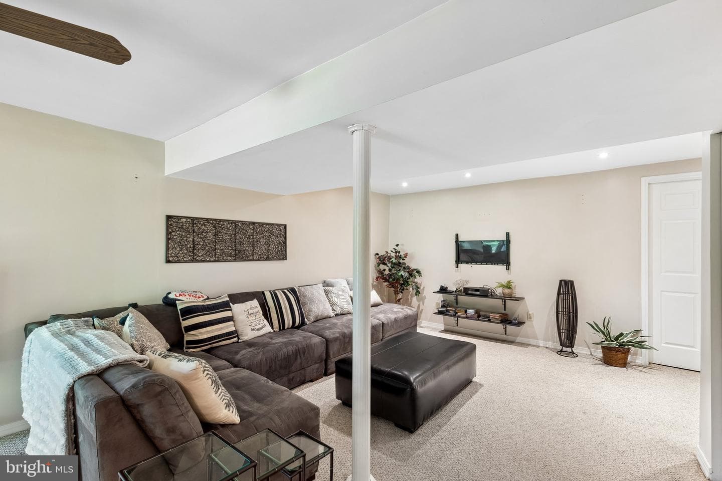 549 Princeton Court photo 42
