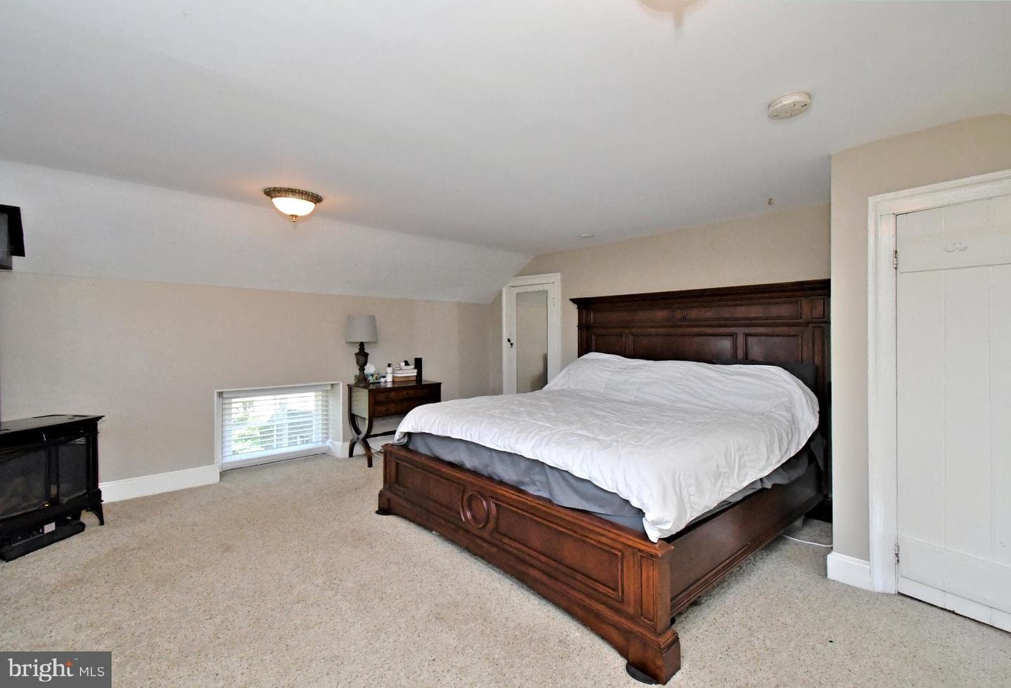 381 Holland Road photo 33