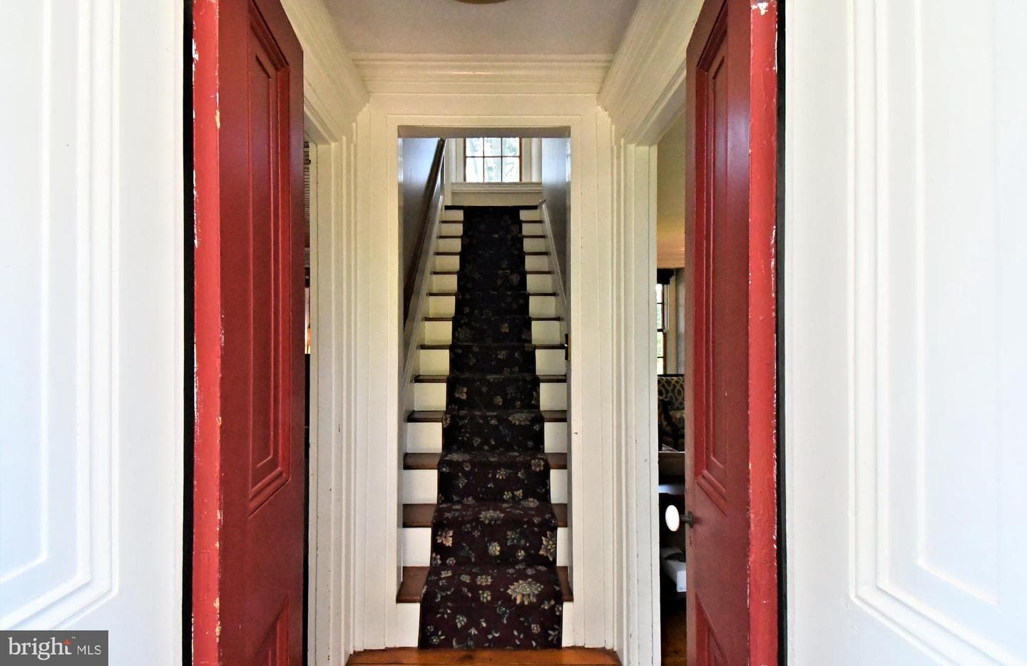 381 Holland Road photo 4