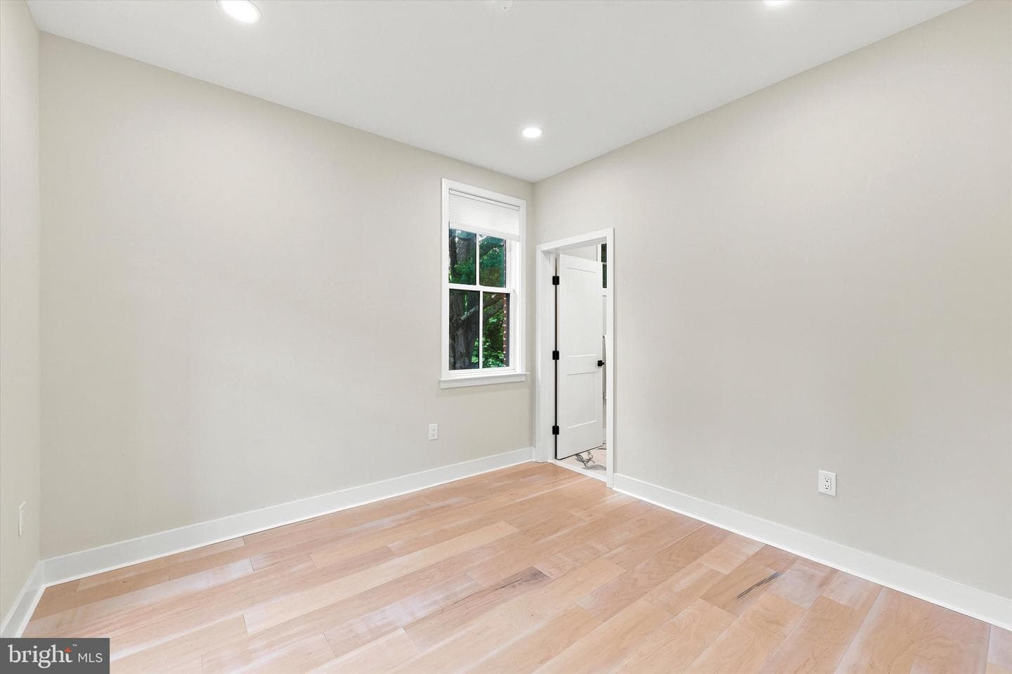 117 Thornton Lane photo 20