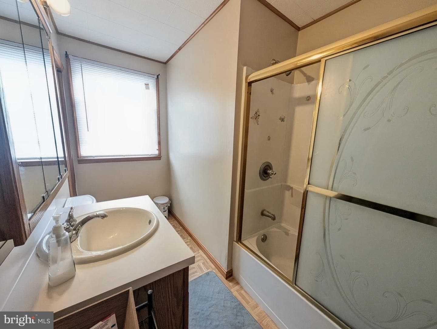 3724 Devonshire Place photo 16