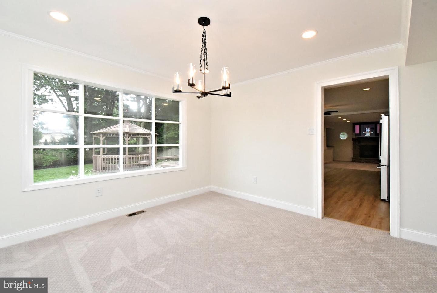 817 Stark Circle photo 13
