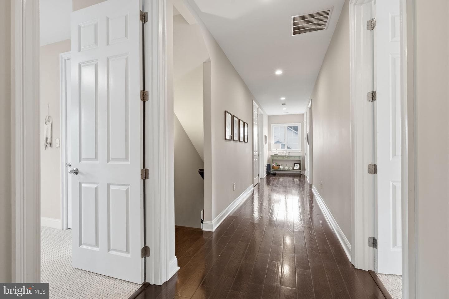 51 Wordsworth Drive photo 37