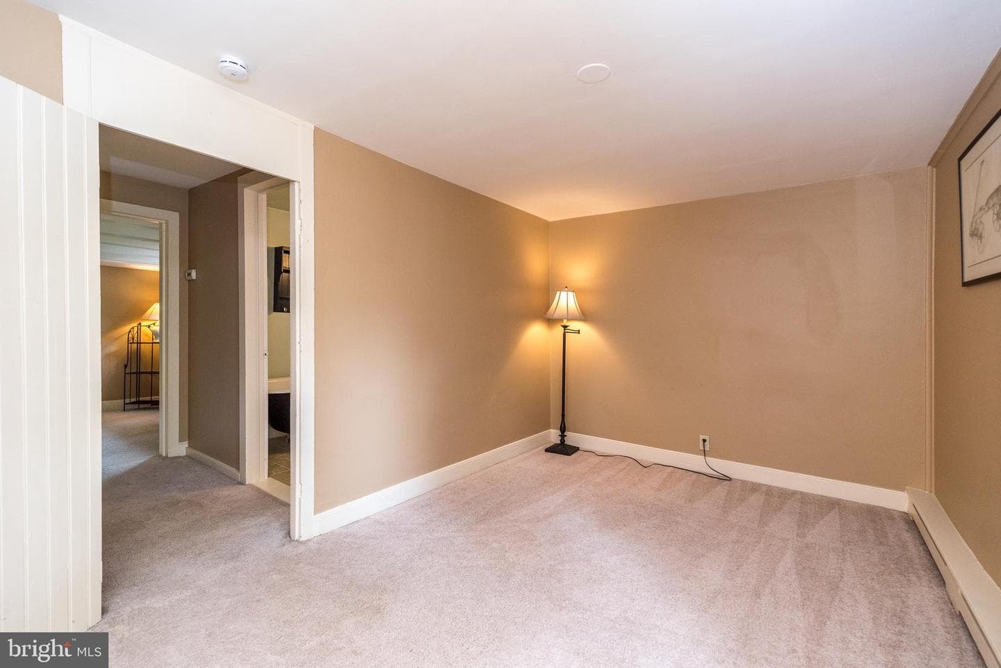 65 Mathews Avenue photo 39