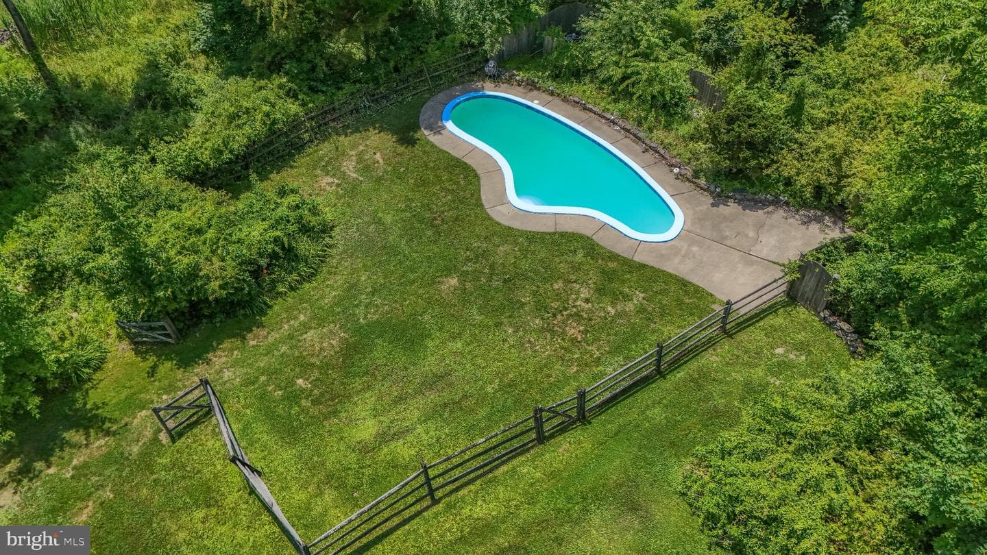1350 Old Plains Road photo 66