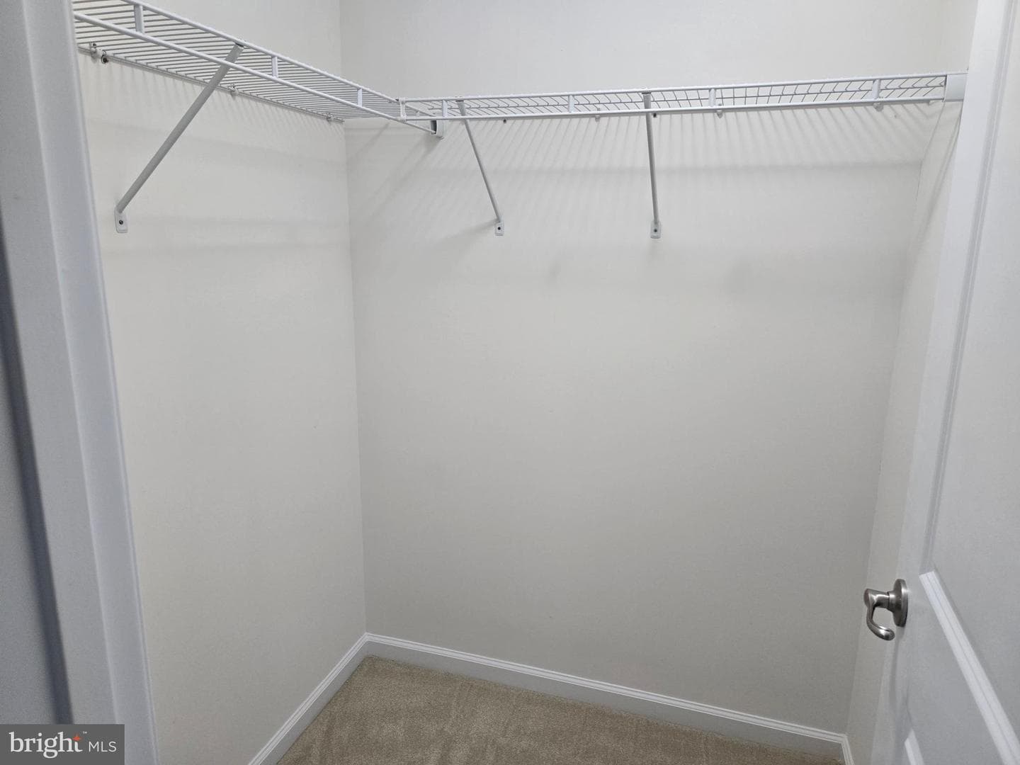 1340 Quakers Way photo 24