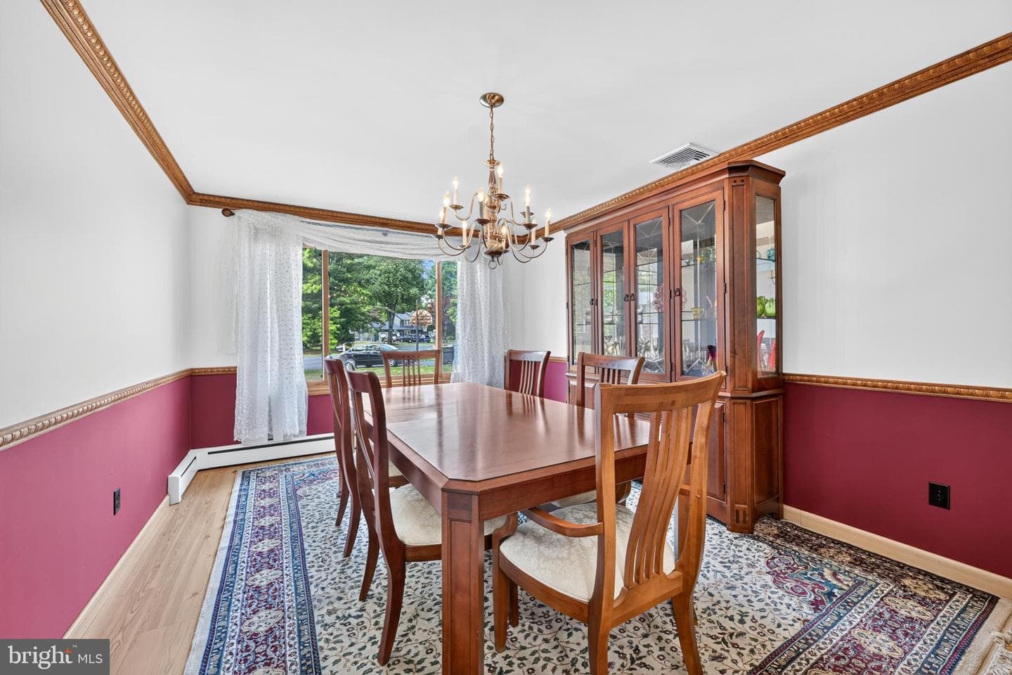 1104 Gloria Lane photo 6