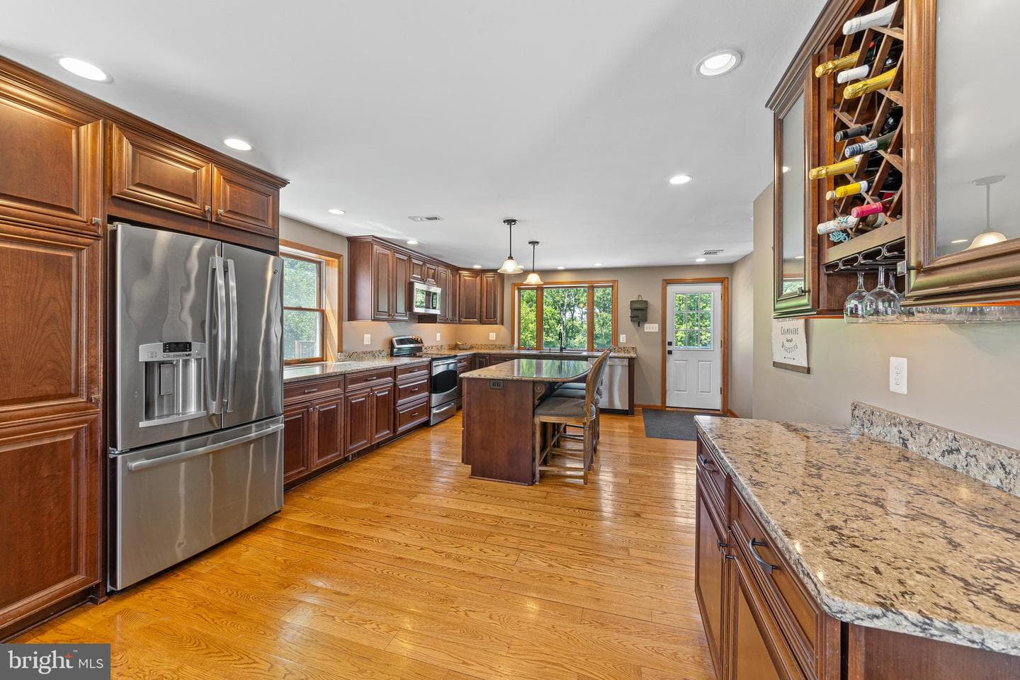 1074 N Easton Road photo 6