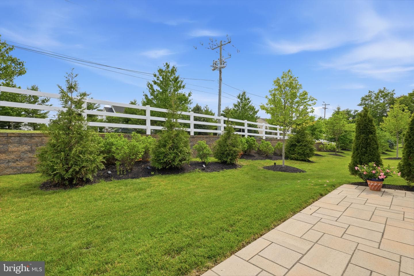 30 Griffin Way photo 42