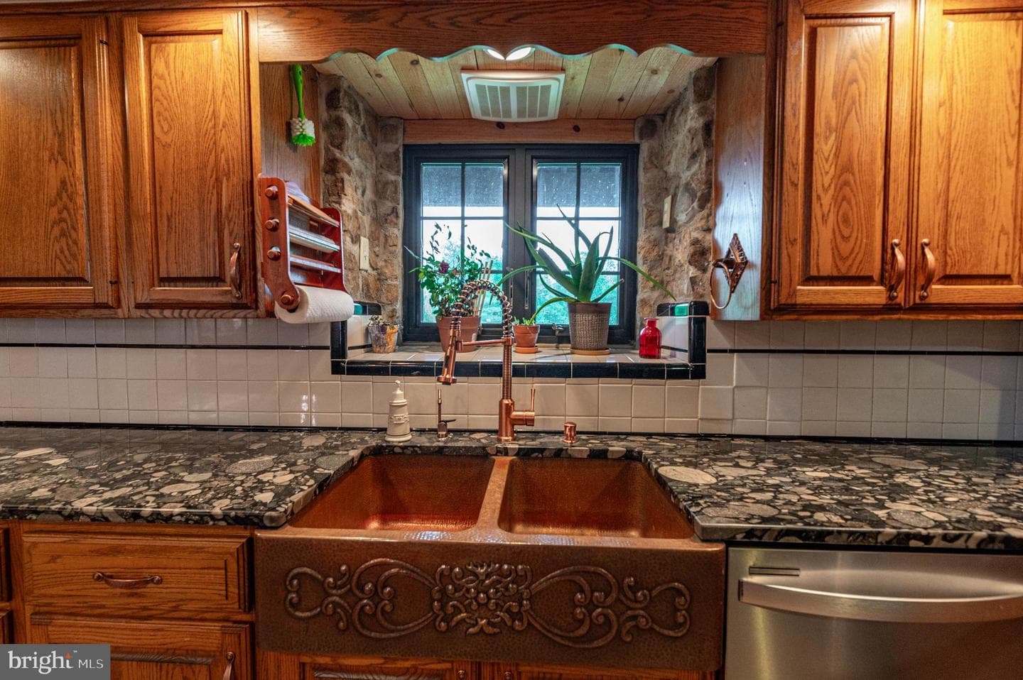 2485 Hieter Road photo 15