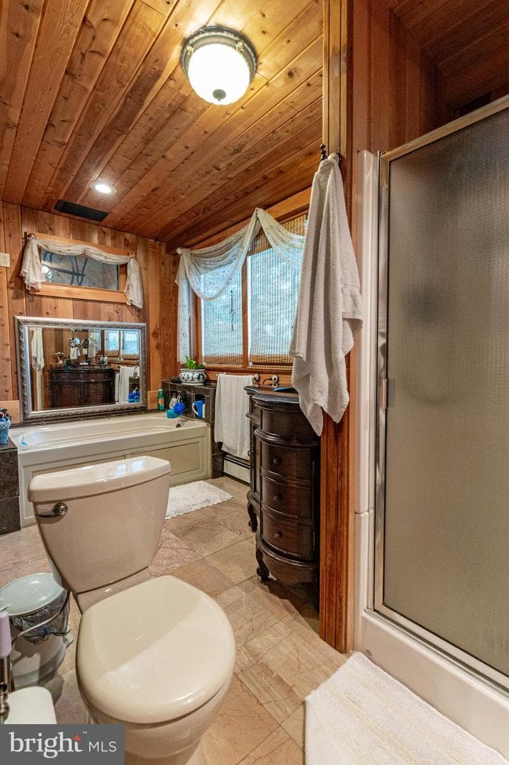 2485 Hieter Road photo 33