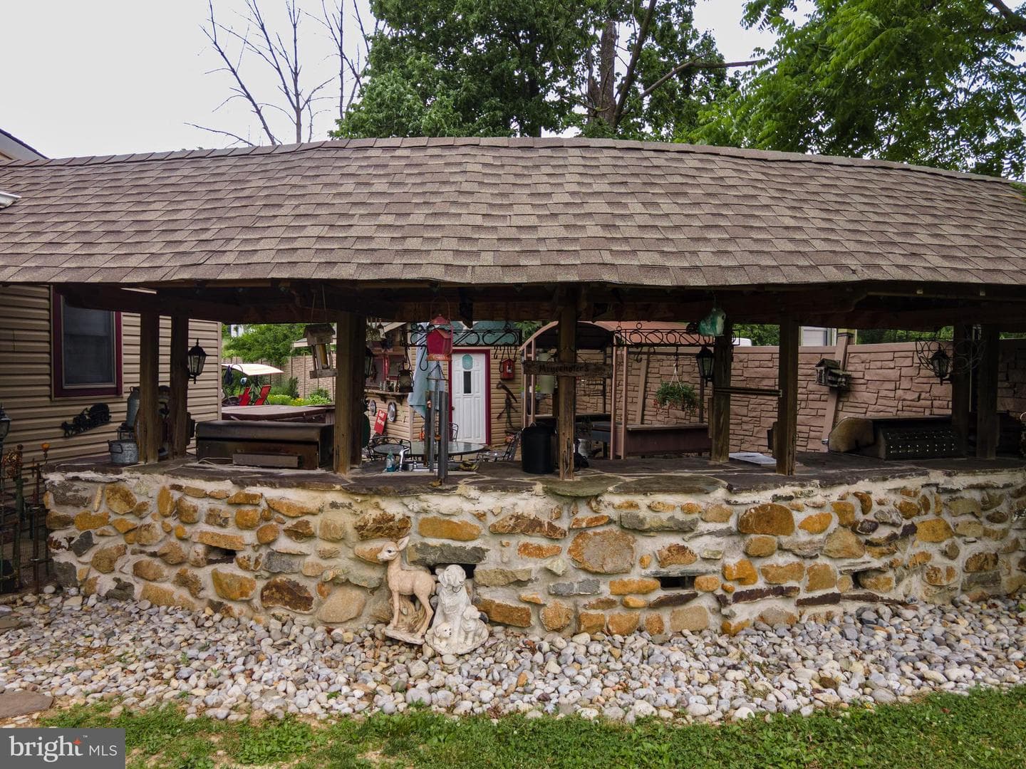2485 Hieter Road photo 93