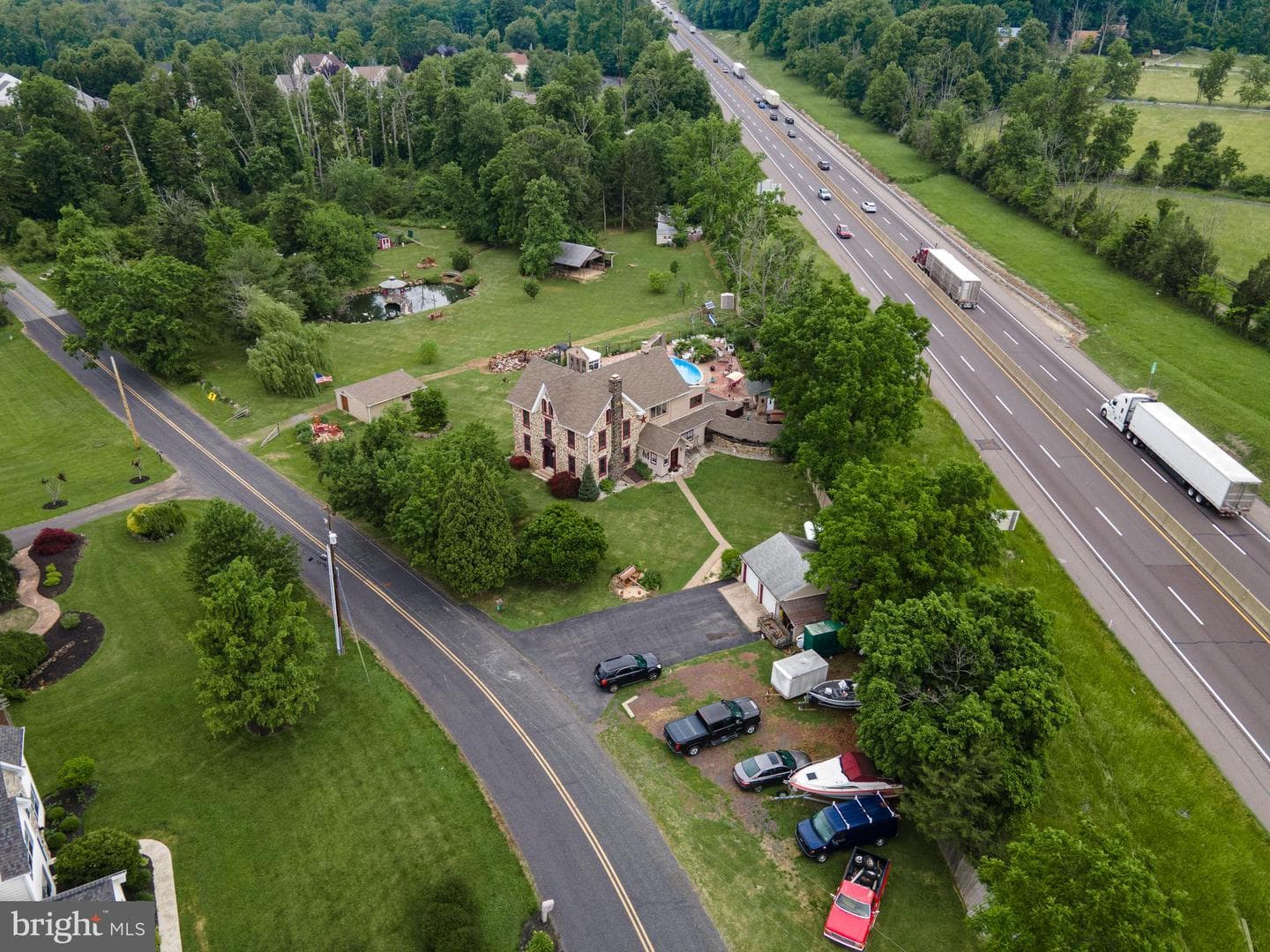 2485 Hieter Road photo 95