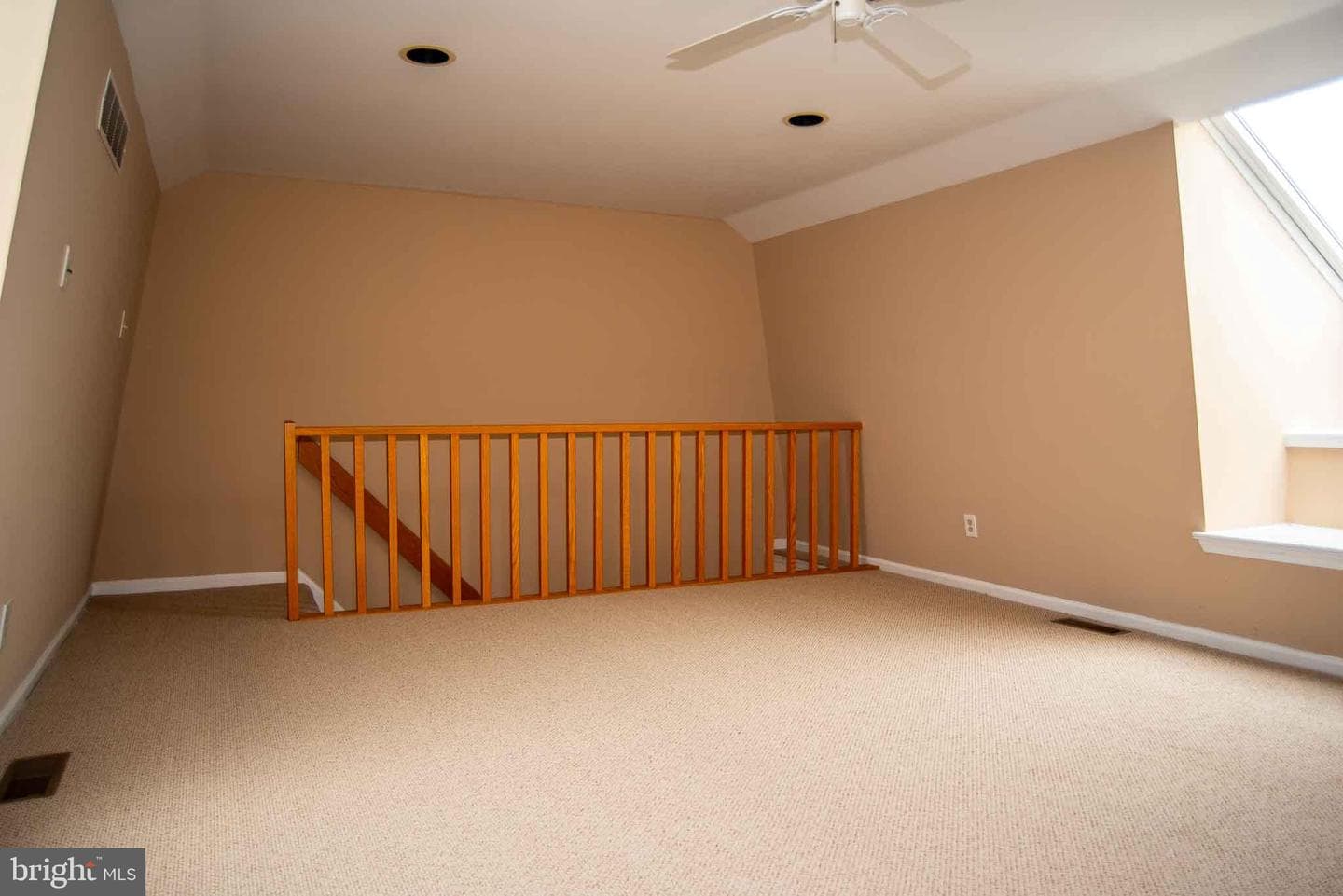 212 Clover Hill Court photo 12