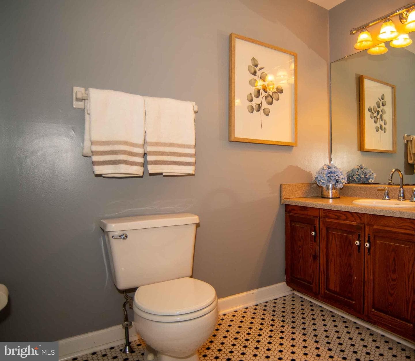 212 Clover Hill Court photo 18