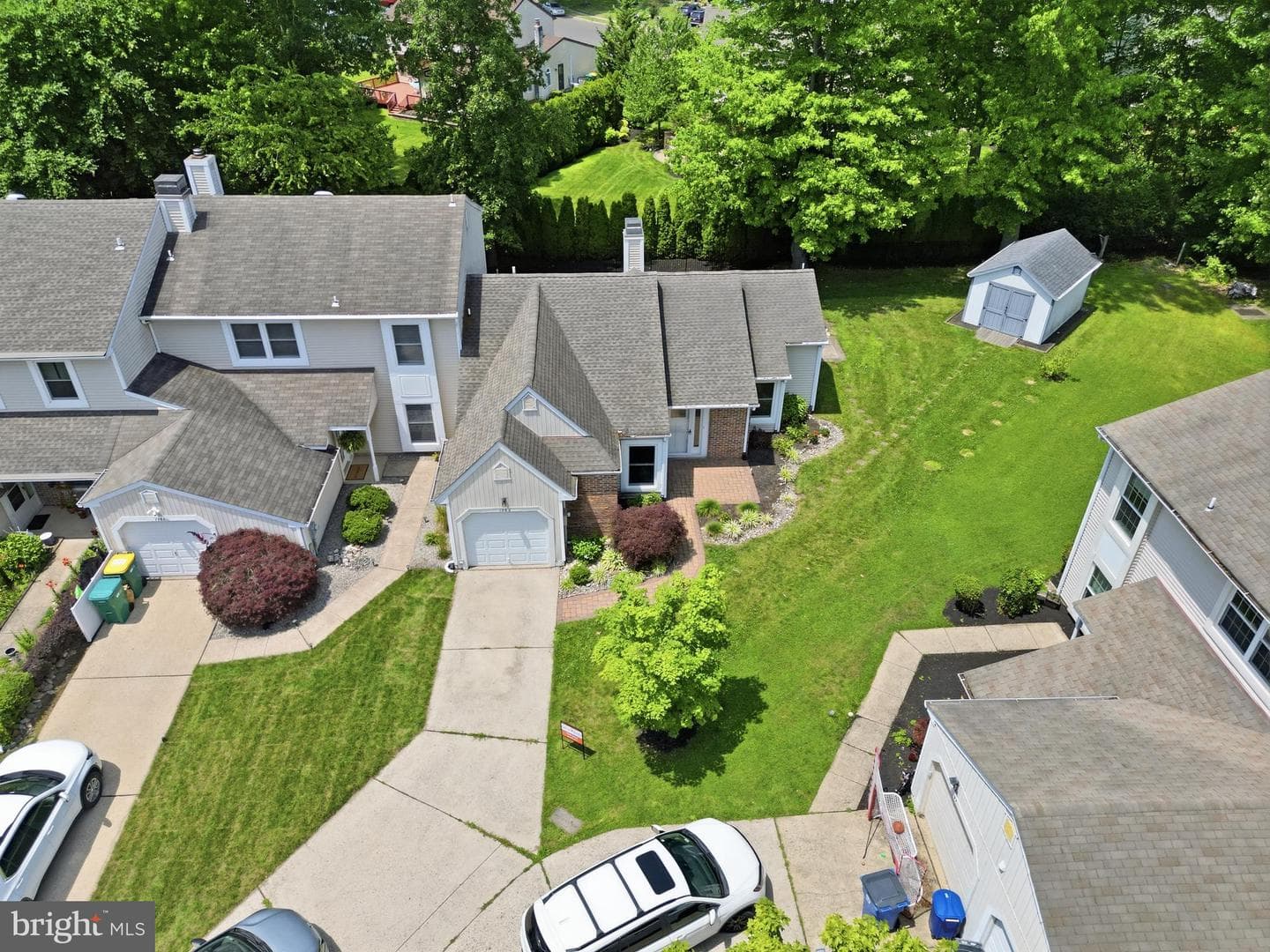 1382 Beechdrop Court photo 4