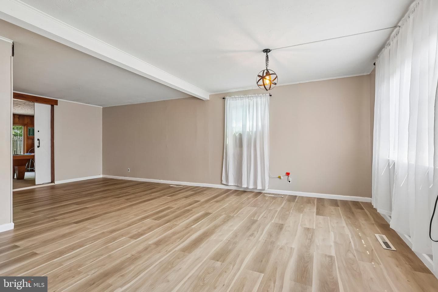 586 Doloro Drive photo 15