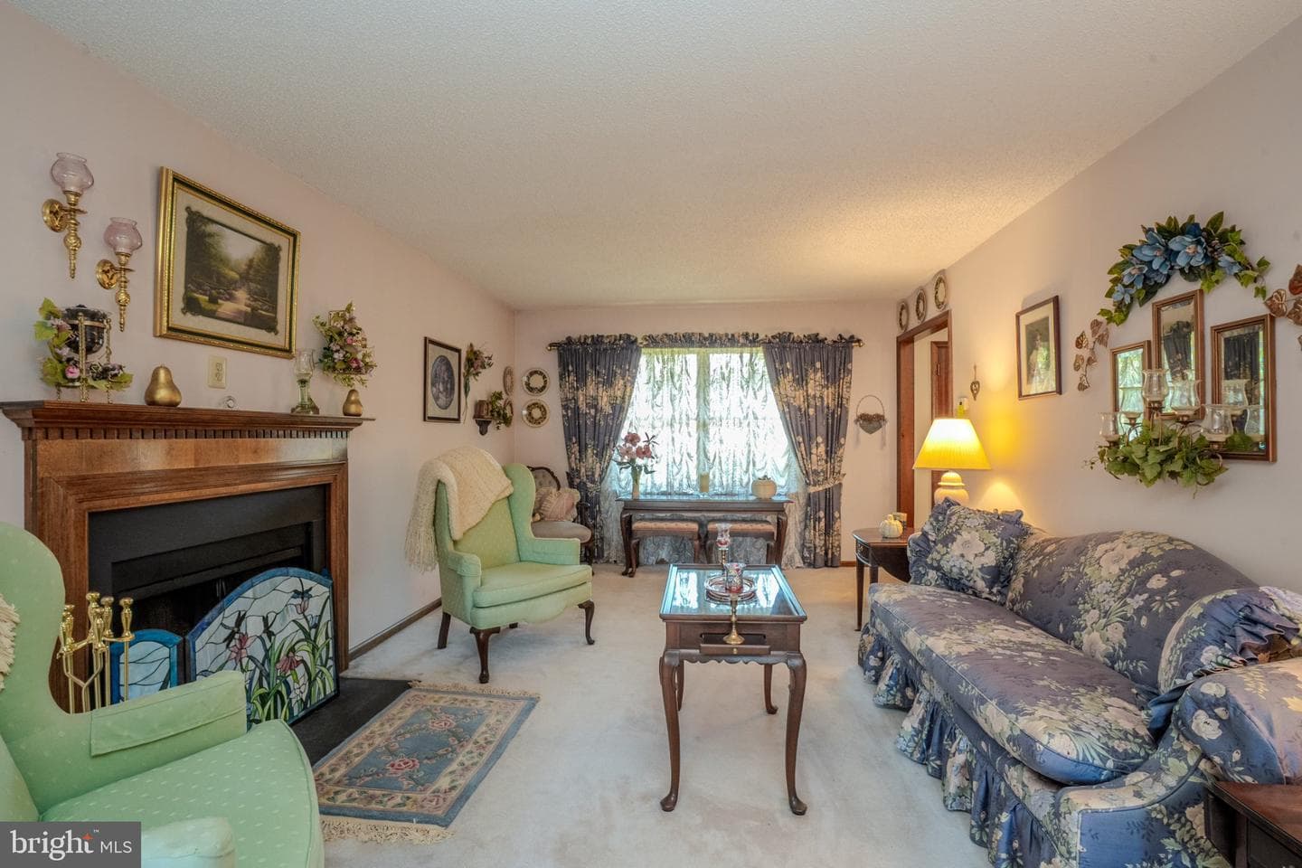 952 Duxbury Drive photo 33