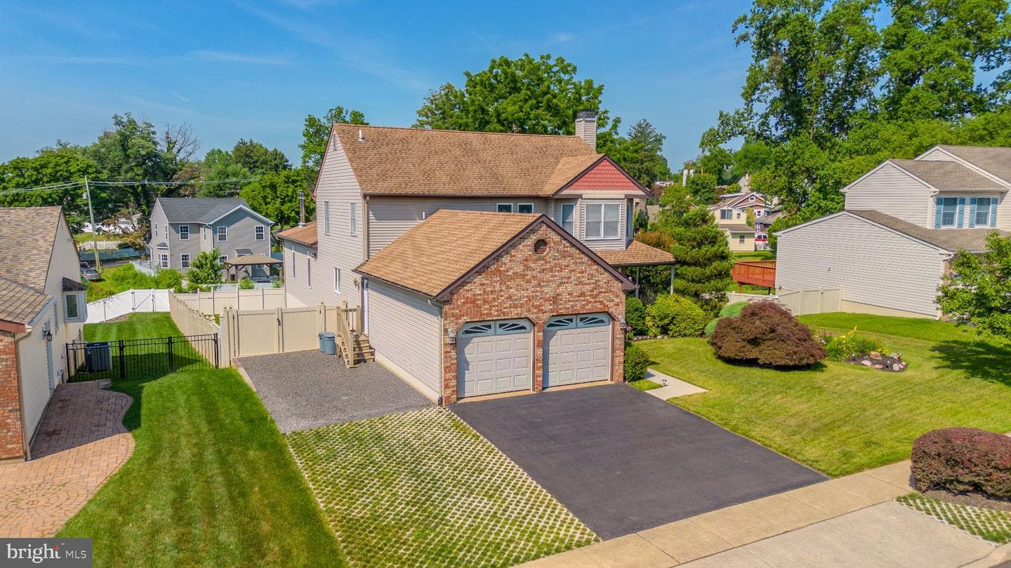 952 Duxbury Drive photo 49