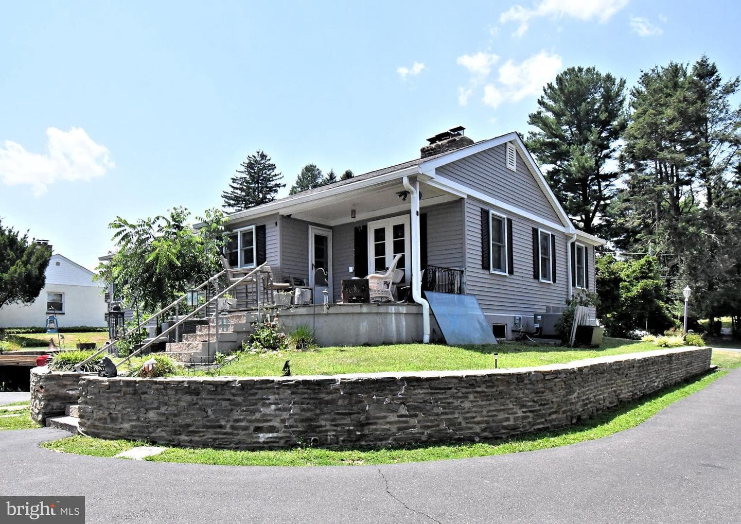551 Walter Road photo 35