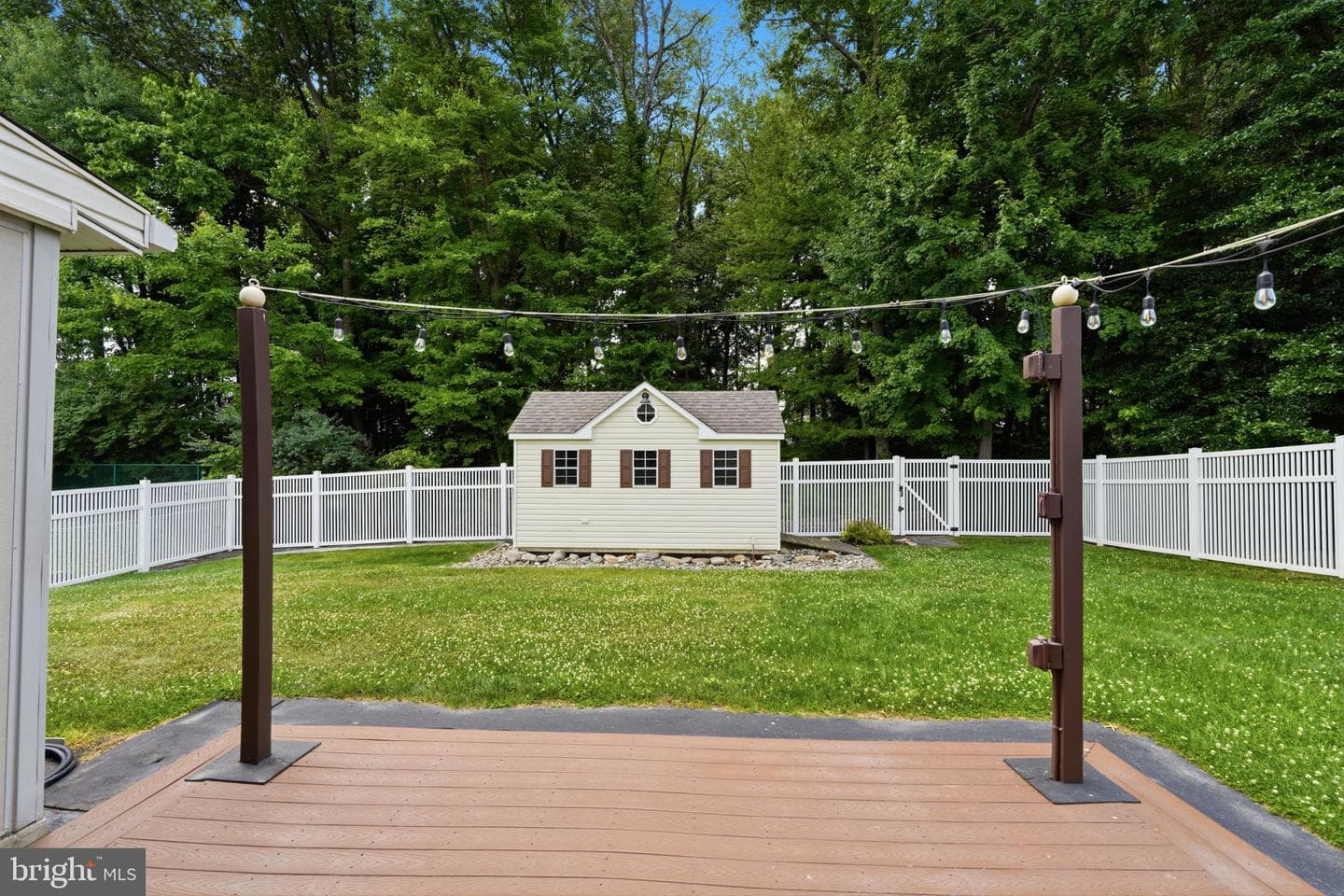 441 Stanford Road photo 28