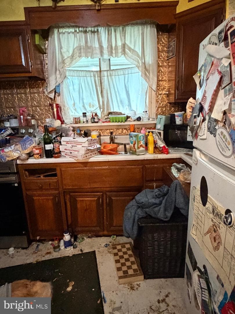 229 Luff Ln photo 7