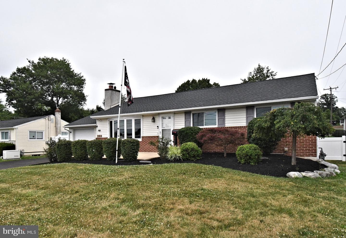 261 Valley Road photo 4