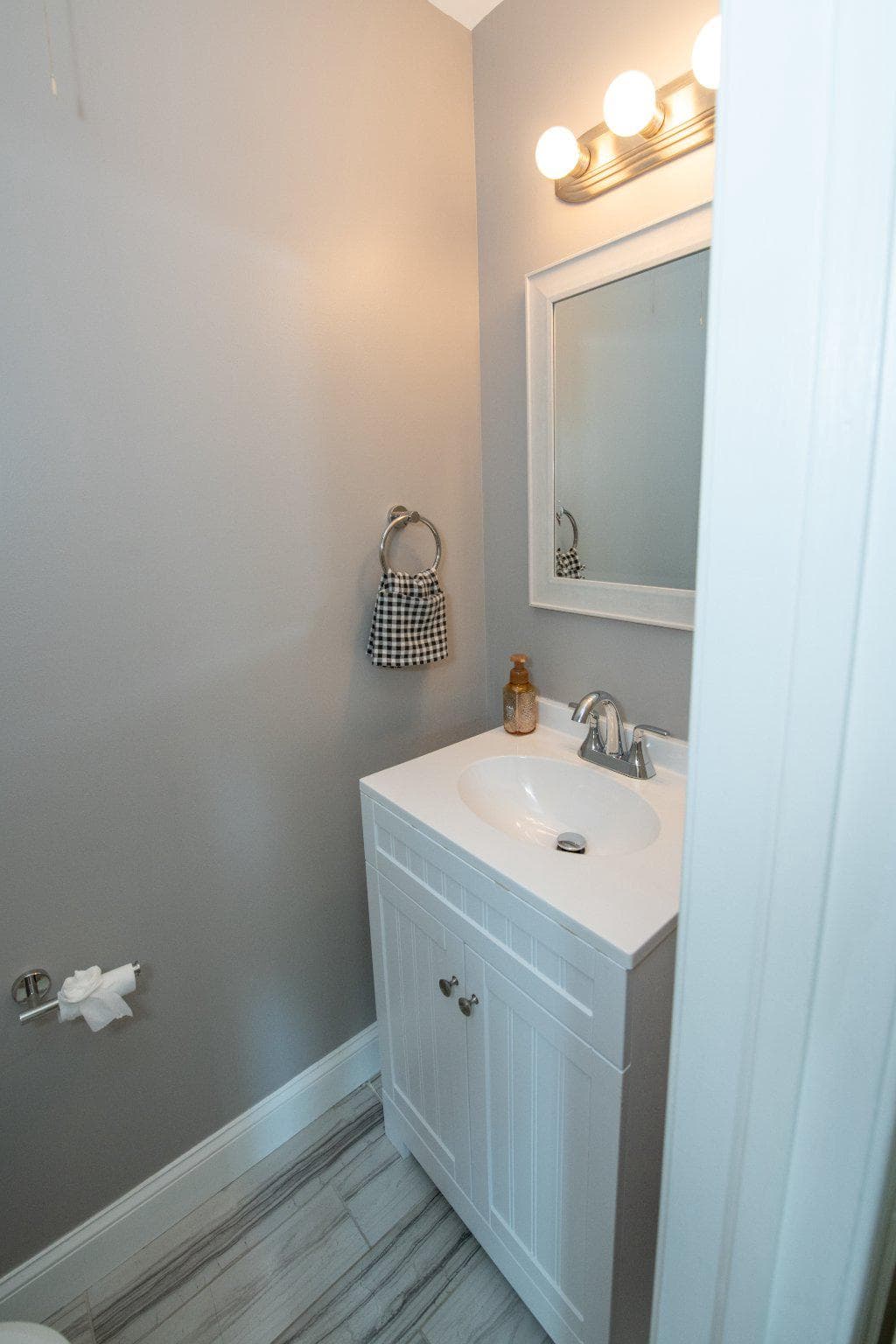 68 Catherine Court photo 32