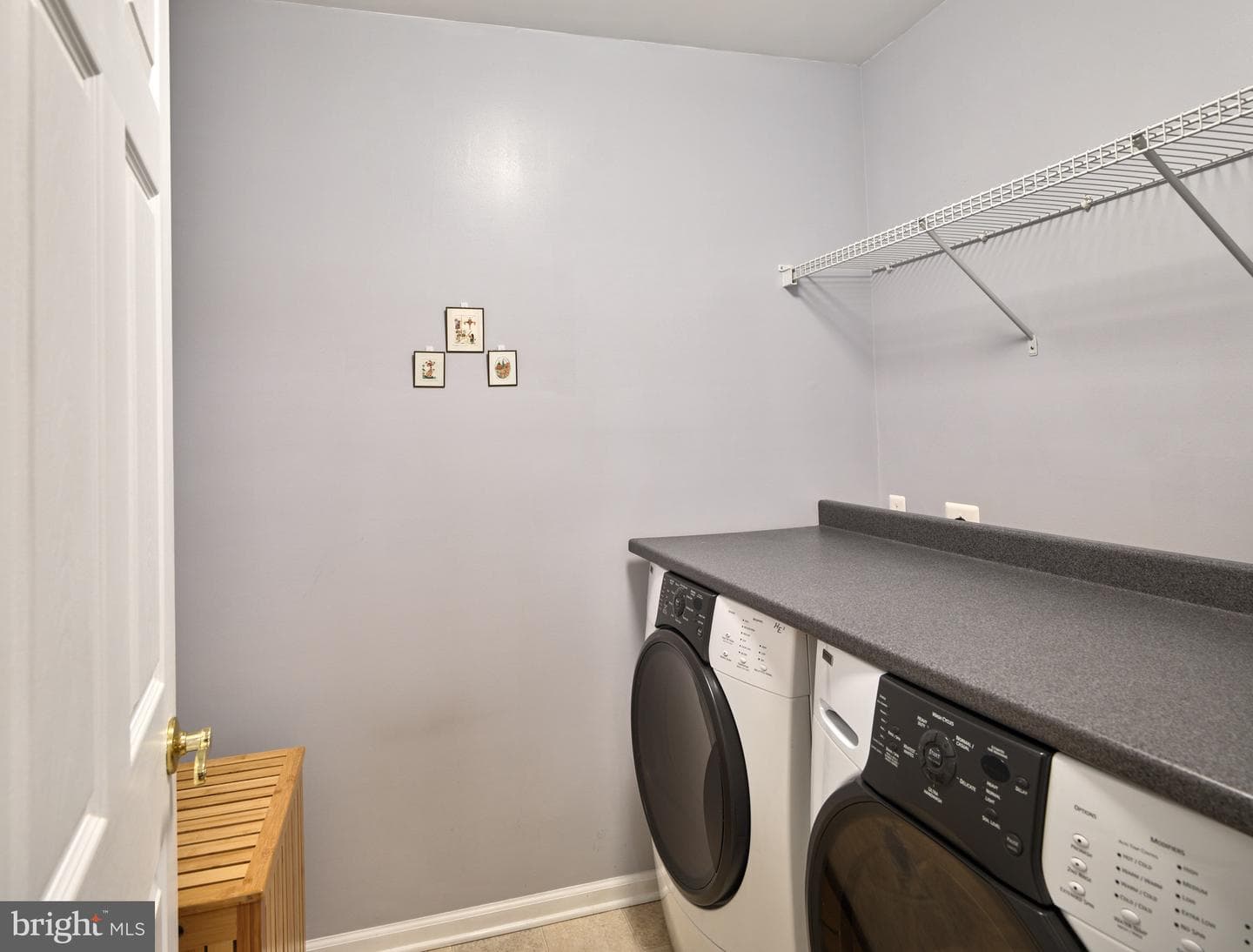 28 Woodbridge Drive photo 22