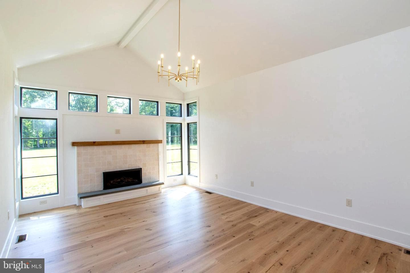 5823 Rodgers Road photo 28