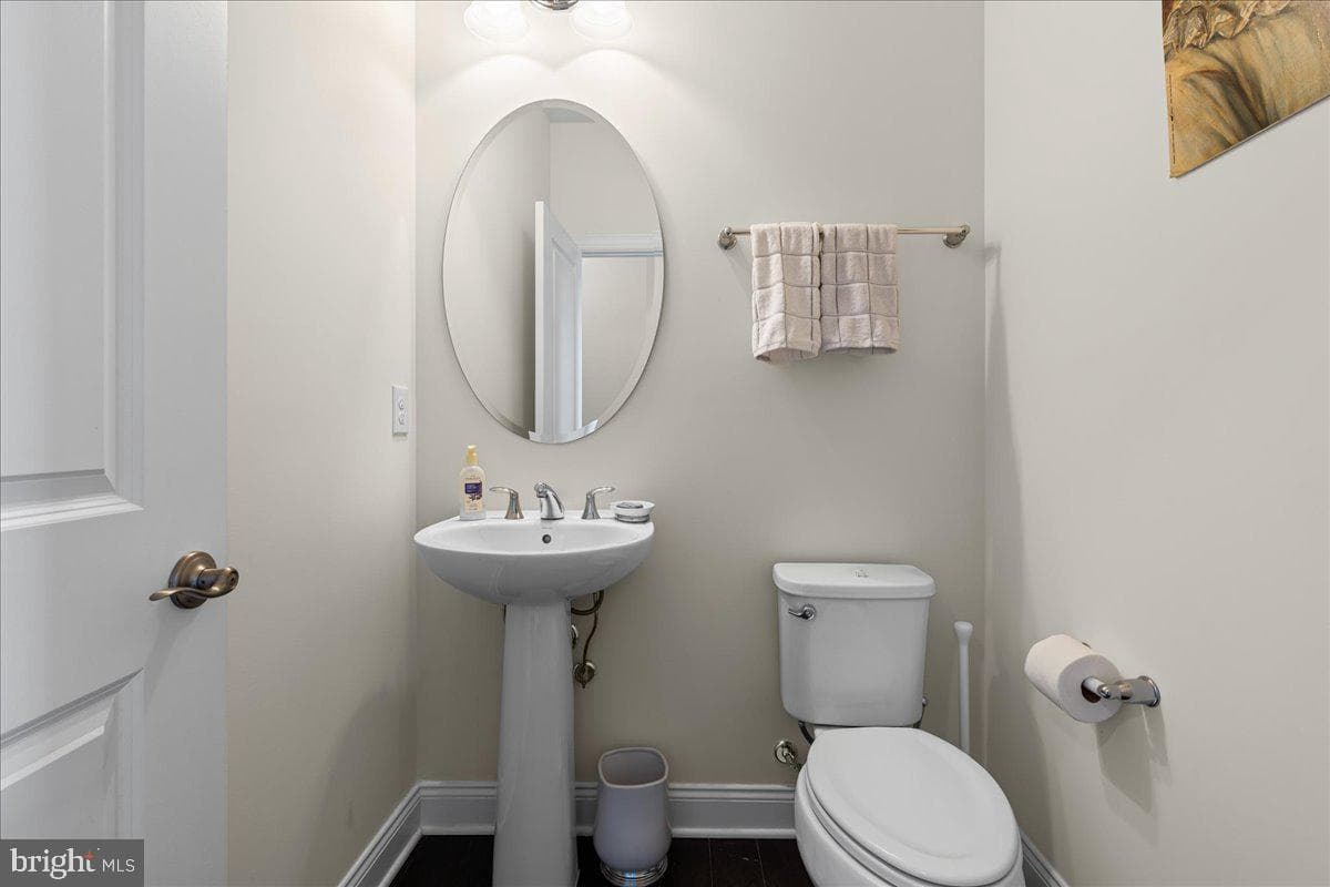 1733 Locust Drive photo 14