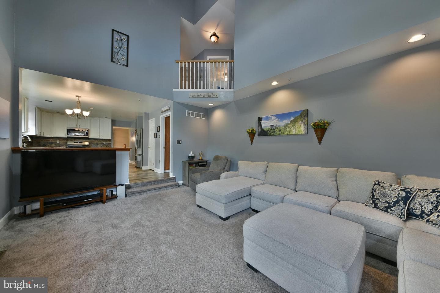 1015 Hickory Ridge Drive photo 21