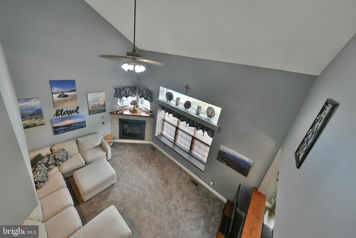 1015 Hickory Ridge Drive photo 22