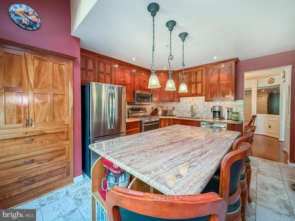 708 Harrowgate #66 photo 18
