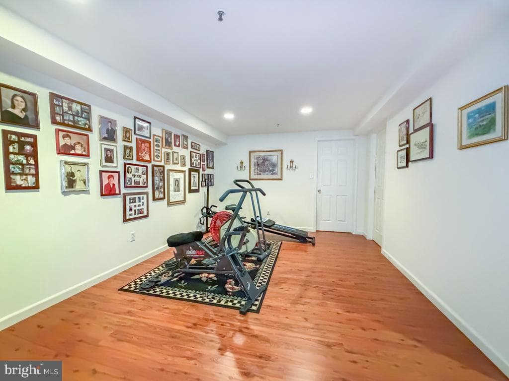 708 Harrowgate #66 photo 42