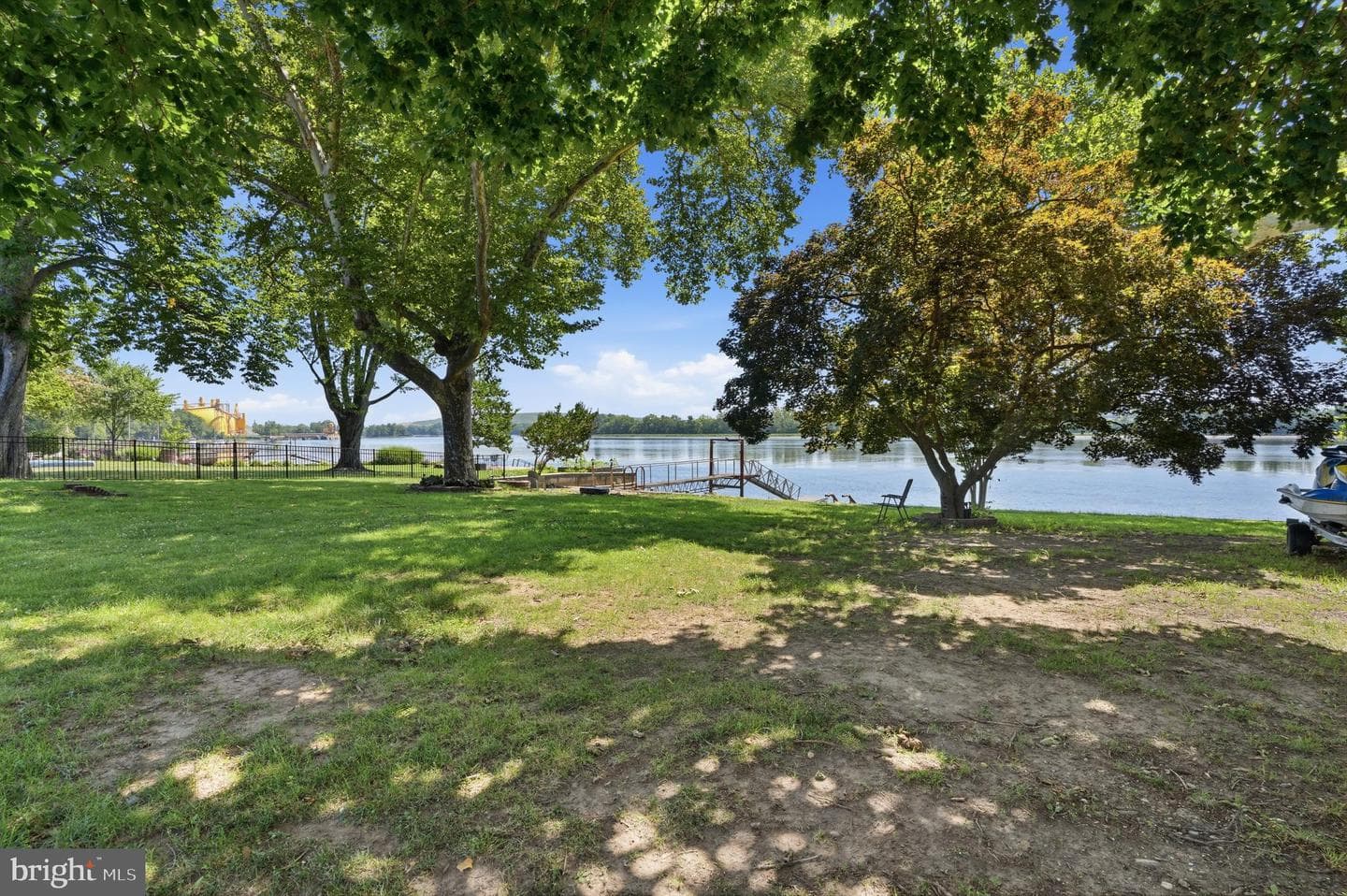 7105 Riverview Avenue photo 23