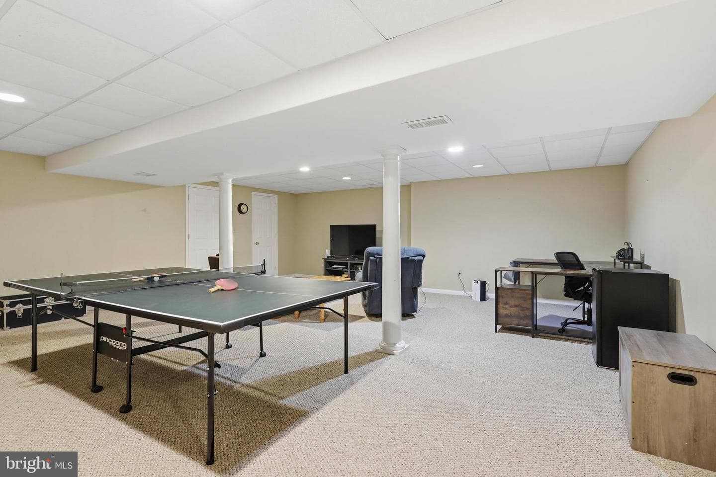 1045 Mountainview Drive photo 32