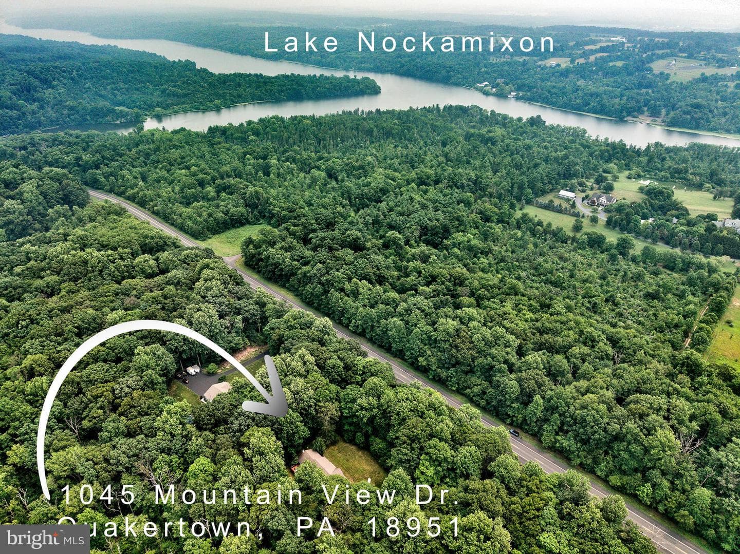 1045 Mountainview Drive photo 6