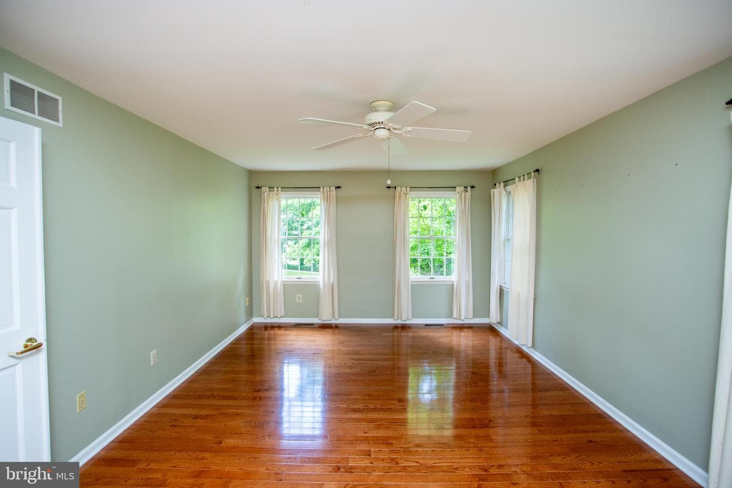 363 Birdsong Way photo 17