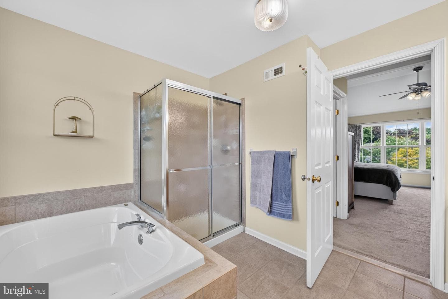 16 Amesbury Road photo 25