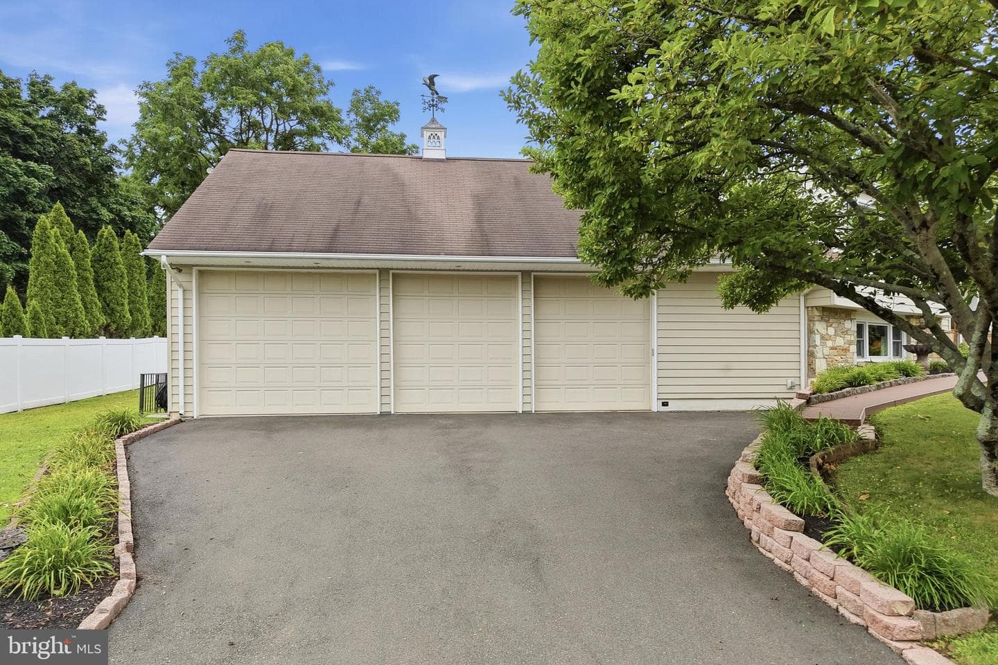 114 Dolly Lane photo 52
